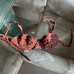 Monday Swimwear Clovelly Top